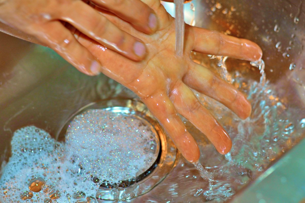 Disinfection Hands Dispenser – Koop het nu en bescherm uw handen